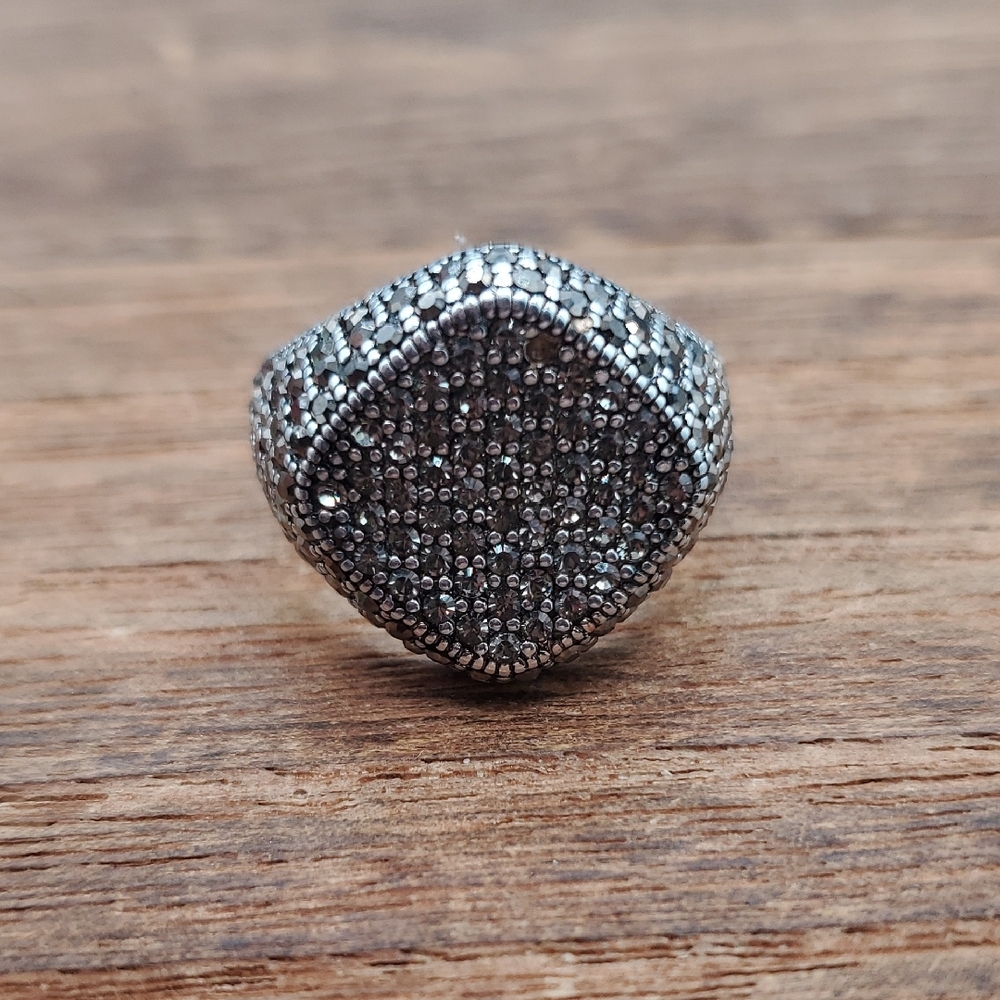 Men's Silver Pavé Signet Ring - Sparkling Rhodium Finish Size 8 R821 925